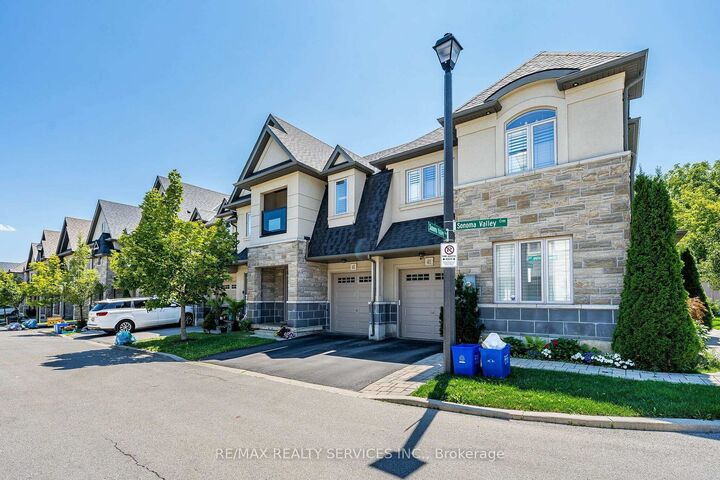 Property Photo:  43 Sonoma Valley Crescent  ON L9B 0J3 