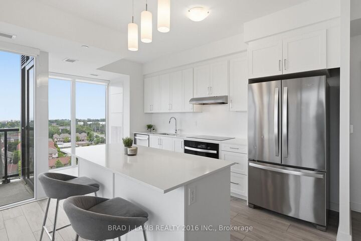 Photo de la propriété: 1035 Southdown Road 1204 ON L5J 0A2