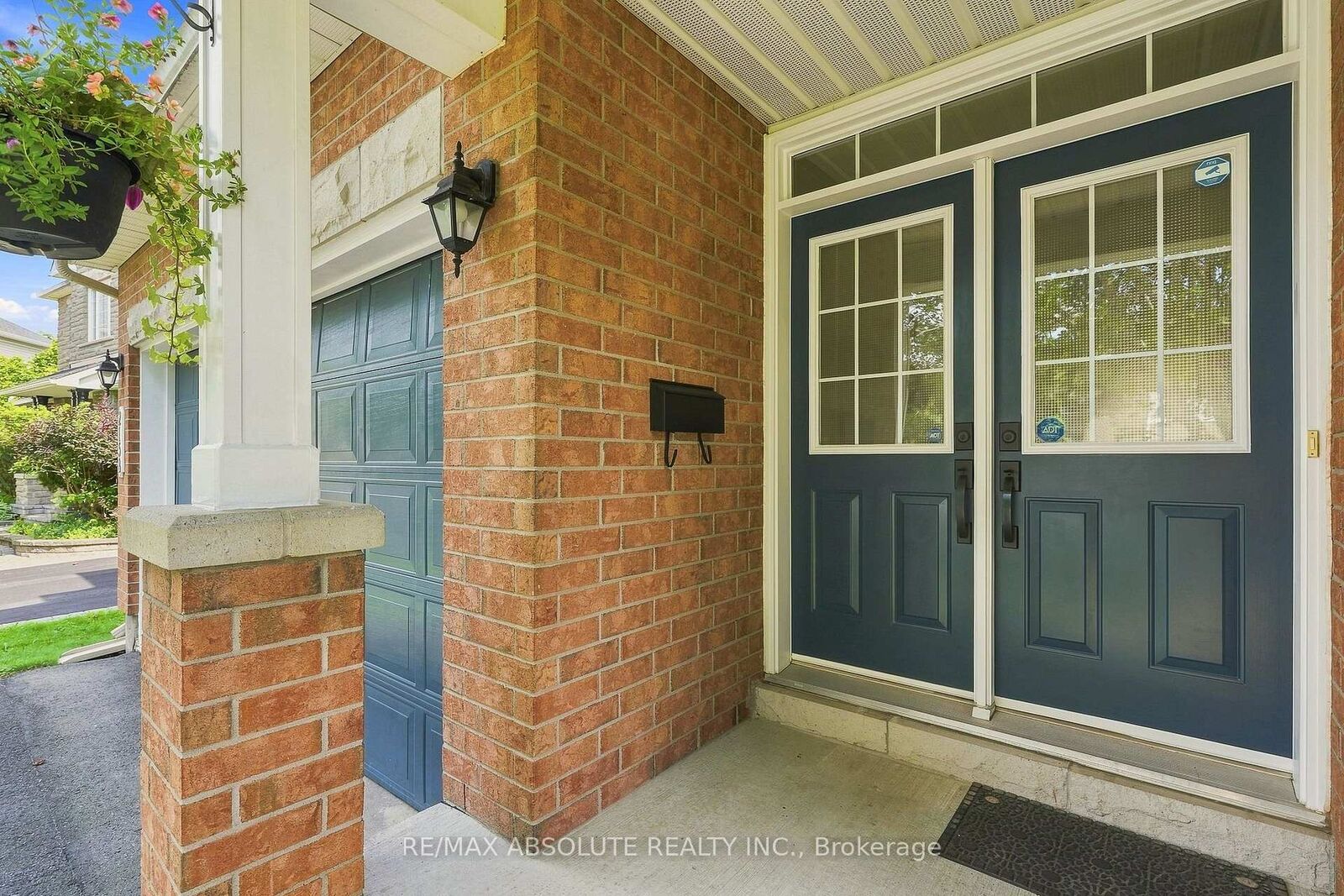 Property Photo: 2158 Valenceville Crescent ON K4A 4K4