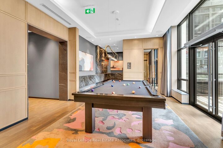 Property Photo:  9 Mabelle Avenue 922  ON M9A 0E1 