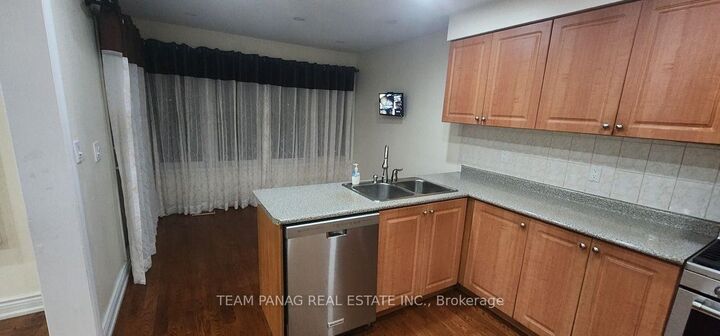 Property Photo: 57 Quail Feather Crescent ON L6R 1S7