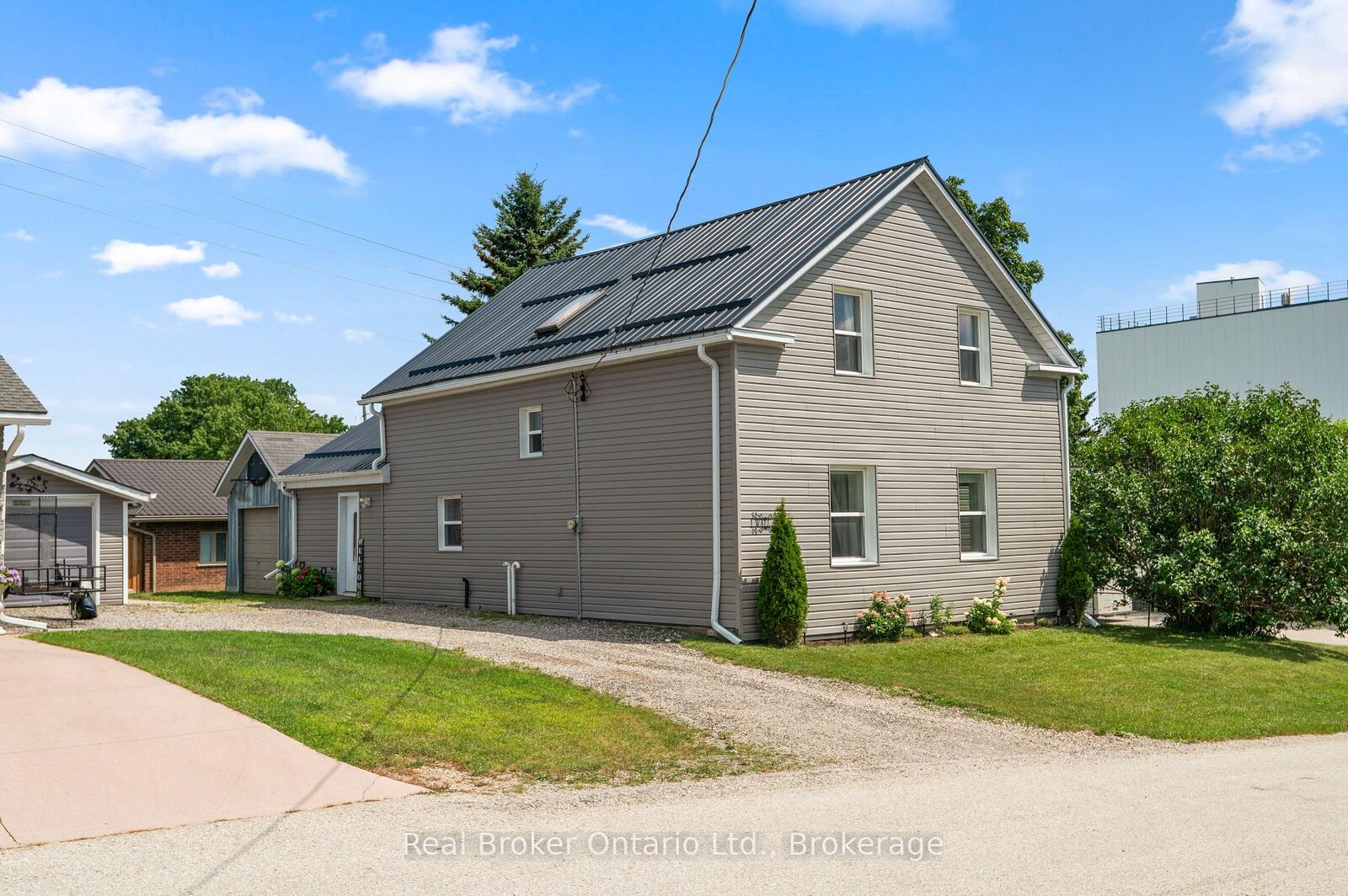 Property Photo: 1 Wall Street ON N0G 2S0