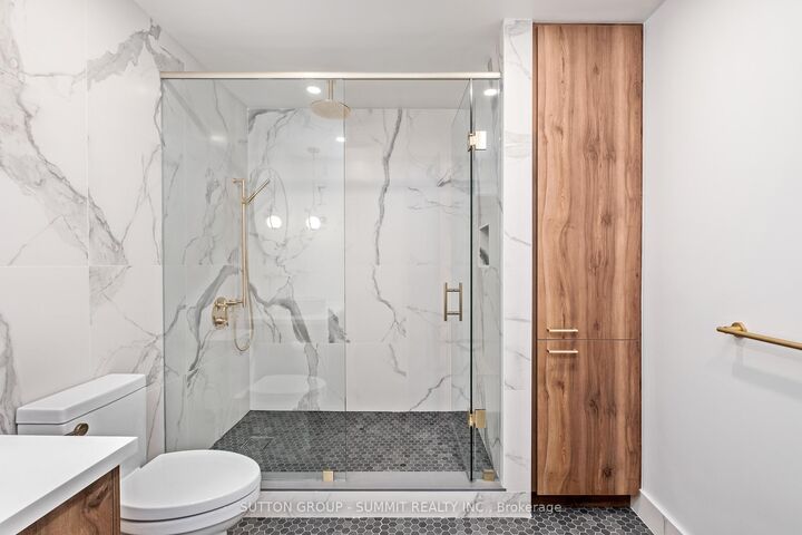 Property Photo: 993 Queen Street W 220 ON M6J 1H2