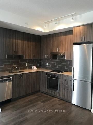 Property Photo:  50 Ann O'Reilly Road 1004  ON M2J 0C9 