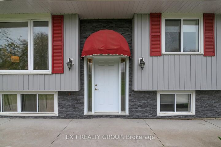 Property Photo: 1625 Old Wooler Road ON K0K 3M0