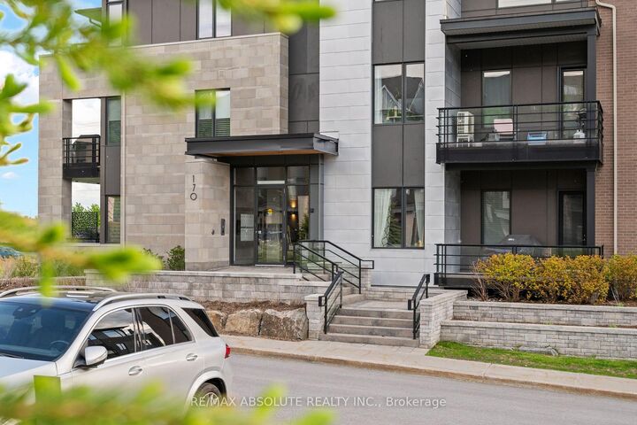 Property Photo: 170 Boundstone Way 304 ON K2T 0M8