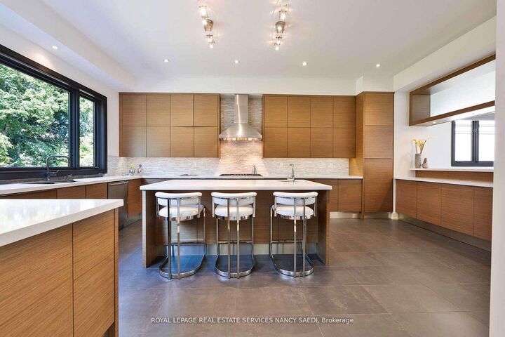 Property Photo: 12 York Road ON M2L 1H5