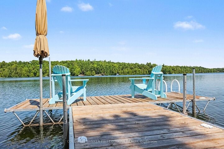 Property Photo:  440 Featherston Lane  ON K0G 1X0 