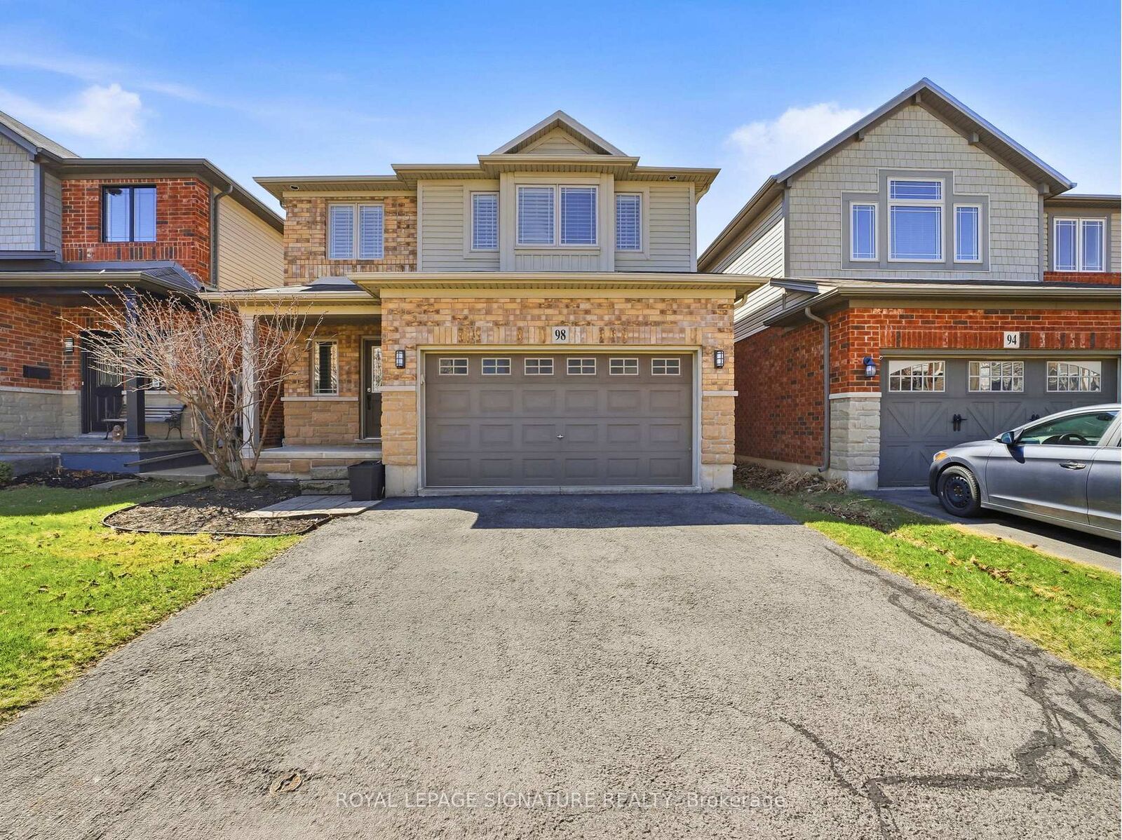 Property Photo:  98 Willow Lane  ON L3M 5P7 