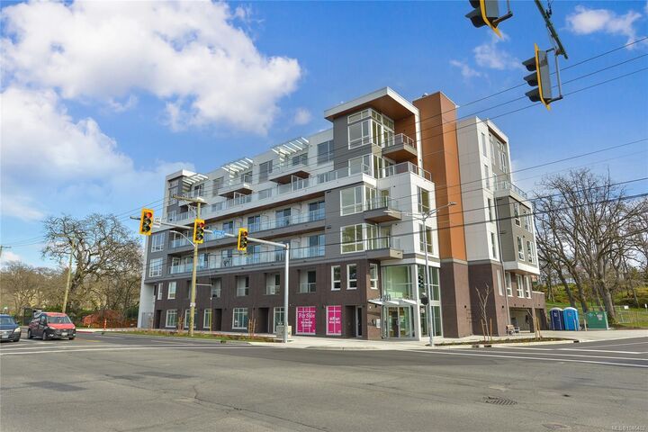 1301 Hillside Ave #201 — photo 1