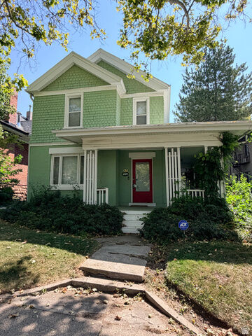 Property Photo: 174 N K St E UT 84103