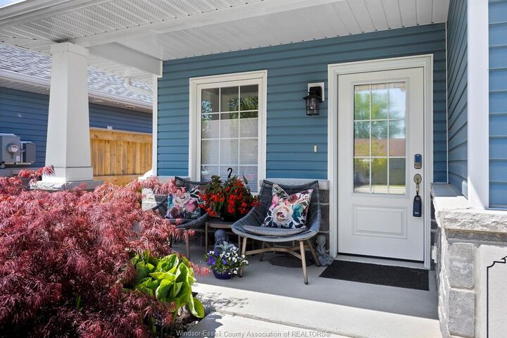 Property Photo: 117 Arthur Street North ON N0R 1G0