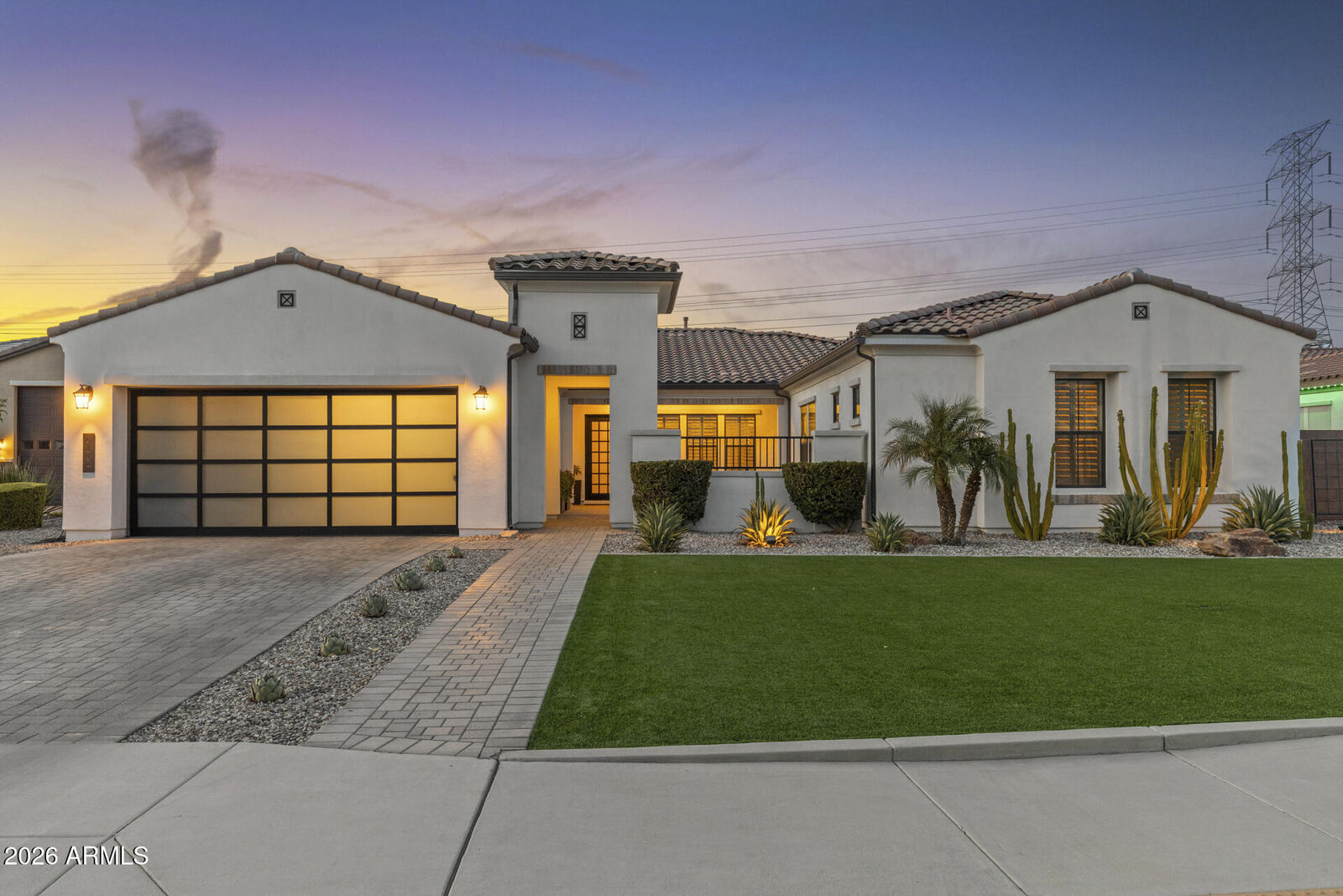 Property Photo:  9662 W Jj Ranch Road  AZ 85383 