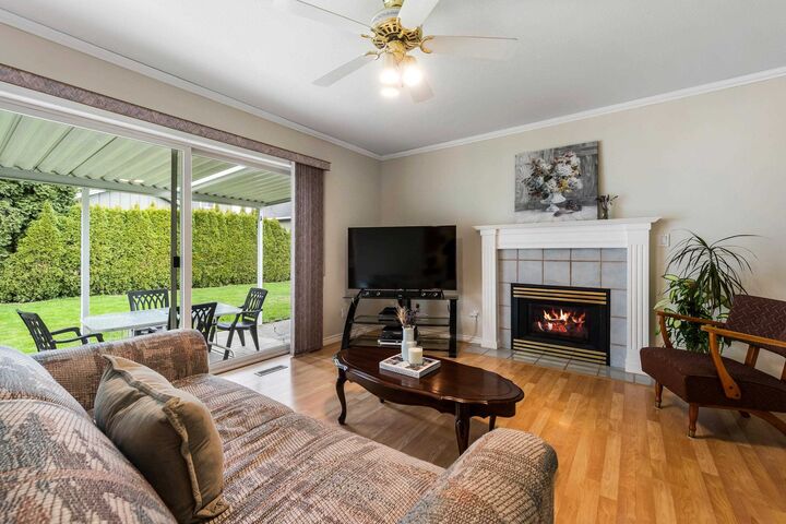 Property Photo: 10129 Rosewood Place BC V0X 1X0