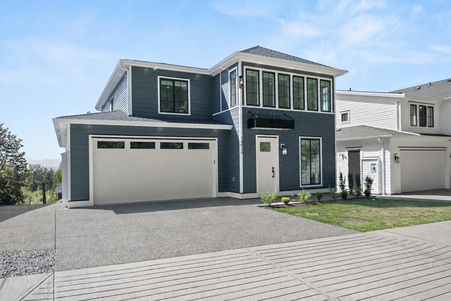 Property Photo: 34030 Parr Avenue BC V2V 6B2