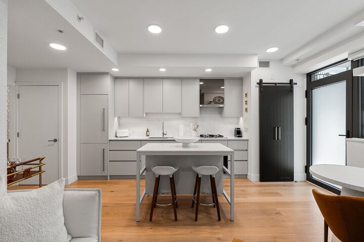 2366 Birch Street 9 — photo 1