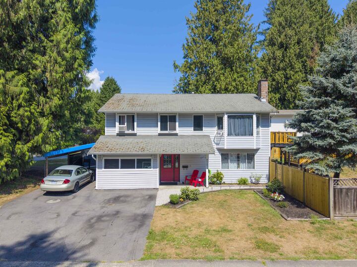 20835 Wicklund Avenue — photo 1
