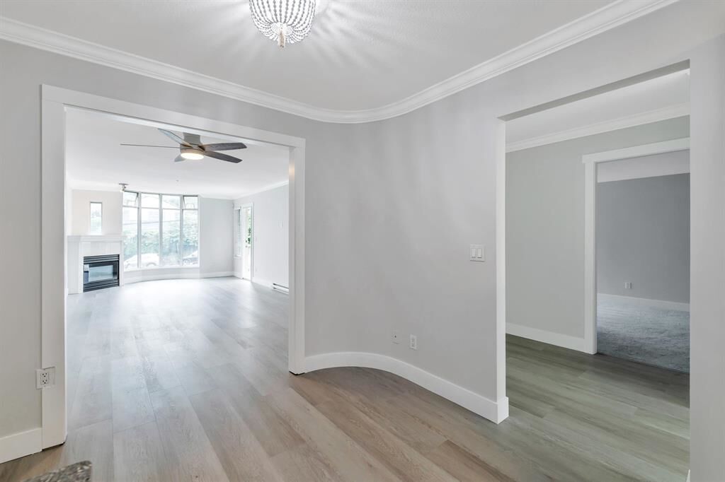 Property Photo: 14965 Marine Drive 310 BC V4B 1C3