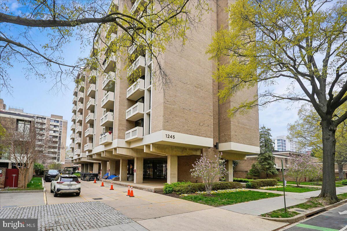 Property Photo: 1245 4th Street SW E-409 DC 20024