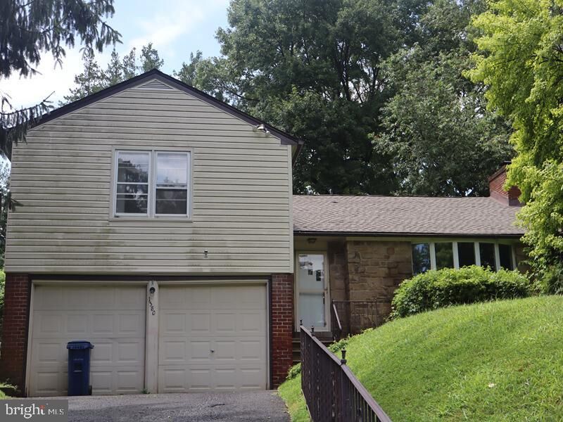 Property Photo:  1380 Glenbrook Road  PA 19046 