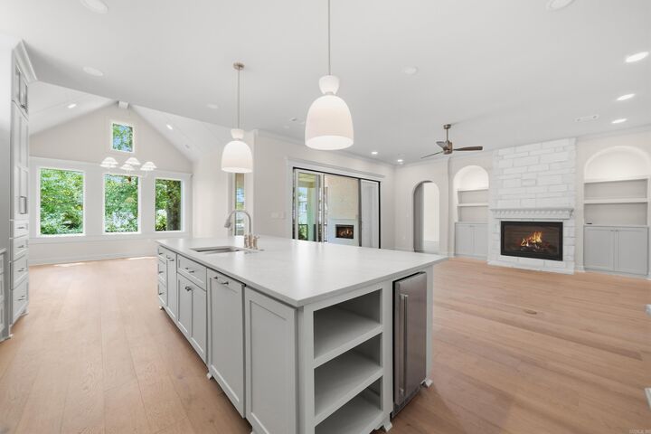 Property Photo: 5711 Hawthorne Road AR 72207-4309
