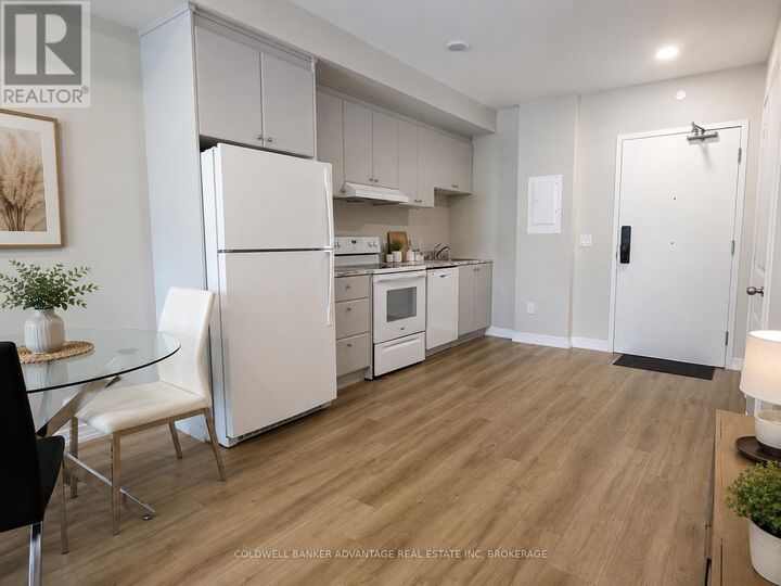 Property Photo:  50 Herrick Avenue 107  ON L2P 0B8 