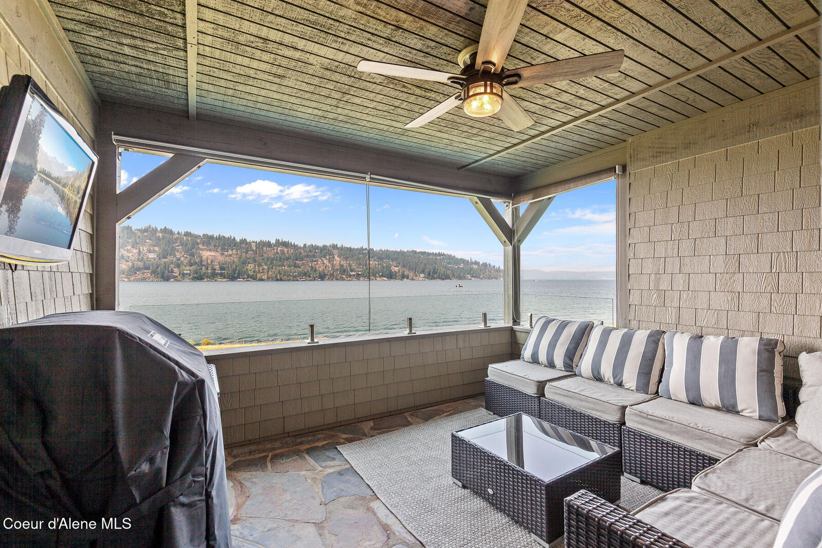 Property Photo: 4549 S Arrow Point Dr Apt 107 ID 83833