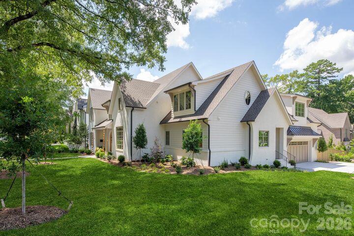 Property Photo: 237 N Canterbury Road NC 28211