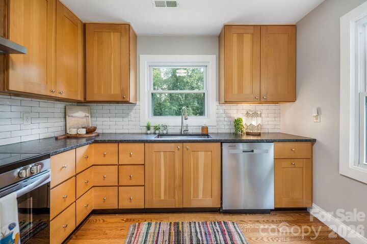 Property Photo:  104 Justice Ridge Road  NC 28715 