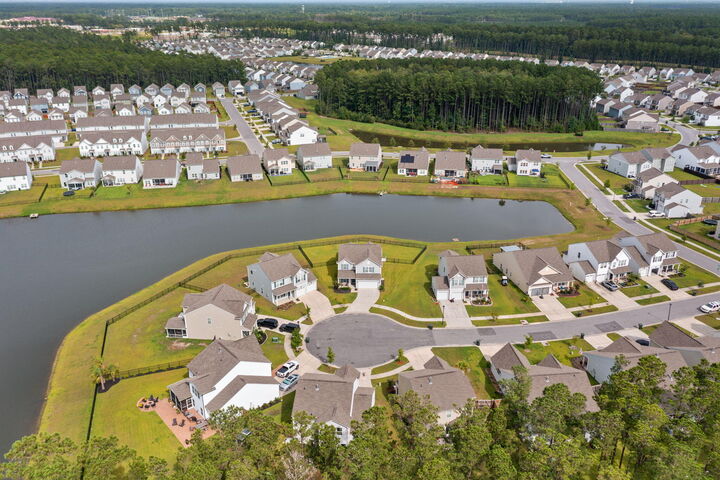 Property Photo:  492 Fox Sparrow Court  SC 29486 