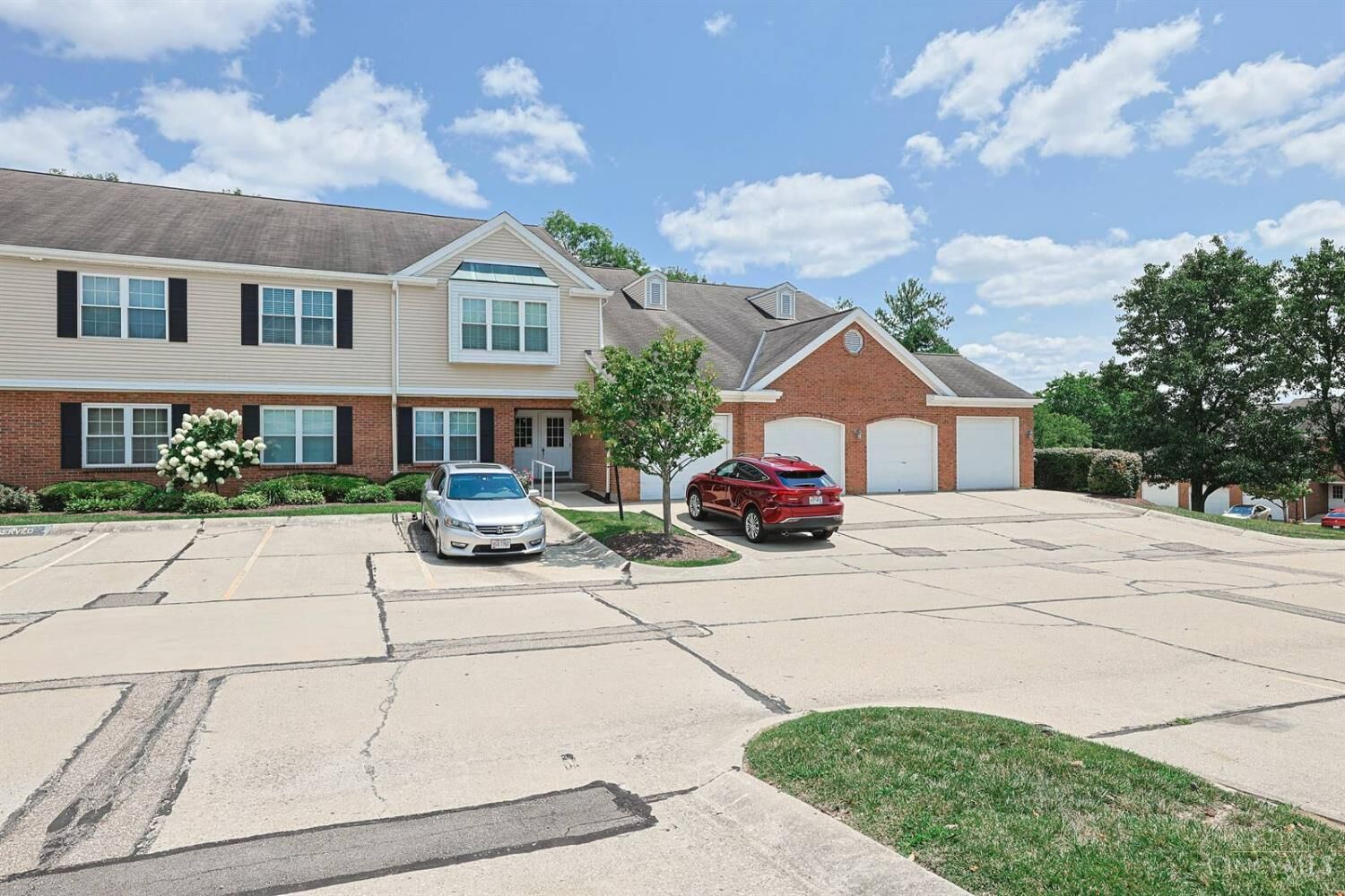 Property Photo: 6228 Eagles Lake Drive OH 45248