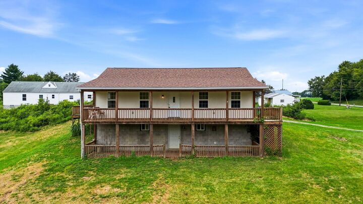 Property Photo:  200 W Williams Street  OH 43315 
