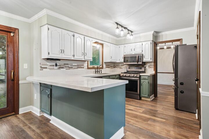 Property Photo: 2055 Seddington Court OH 43016