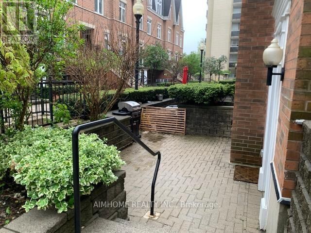 Property Photo: 100 Redpath Avenue 1 ON M4S 2J7