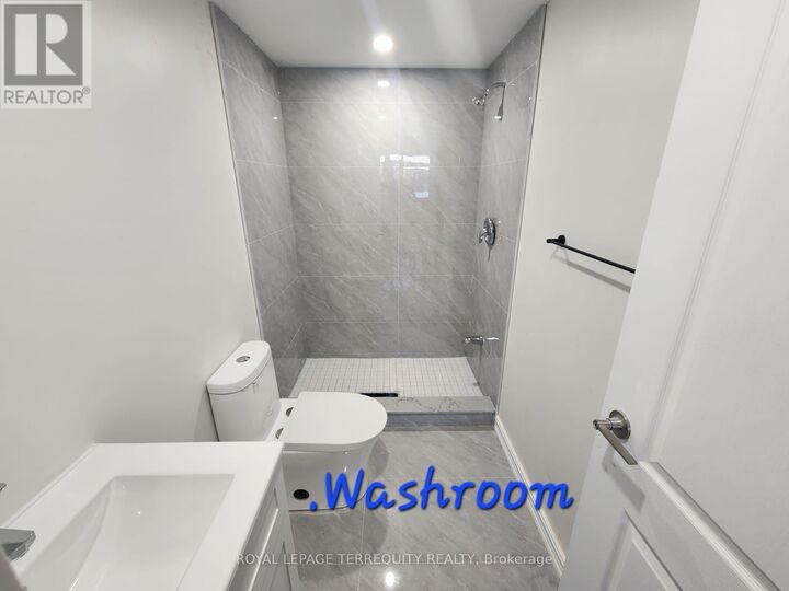 Property Photo: 2540 Hibiscus Drive ON L1X 0M6