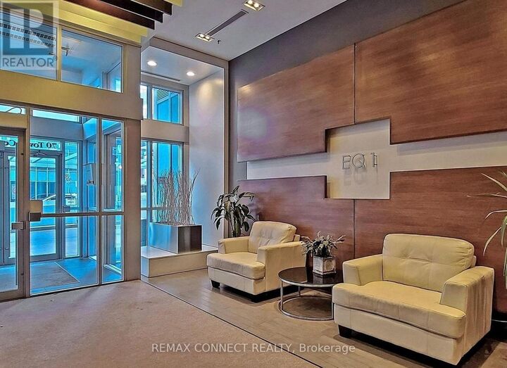 Property Photo:  70 Town Centre Court 1209  ON M1P 0B2 