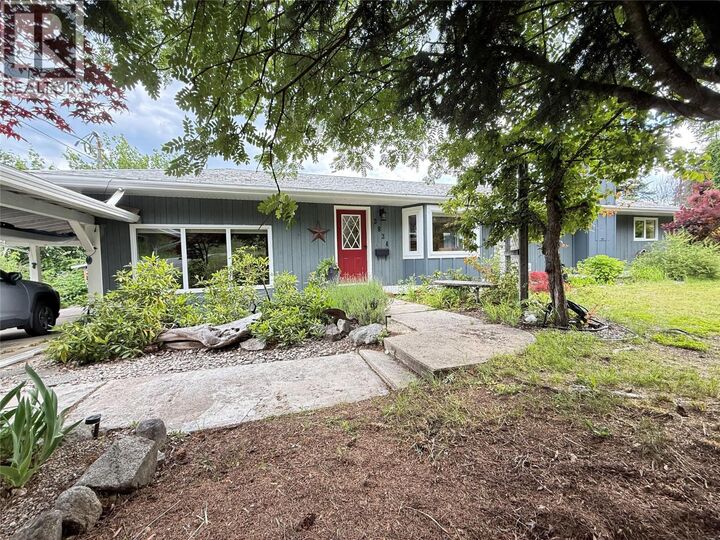 3834 Woodcrest Road — photo 1