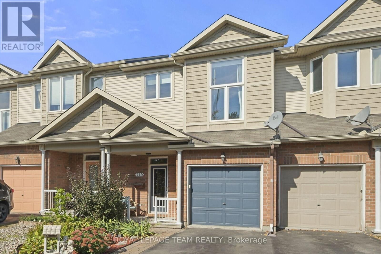 Property Photo: 215 Parkrose Private ON K4A 0N8