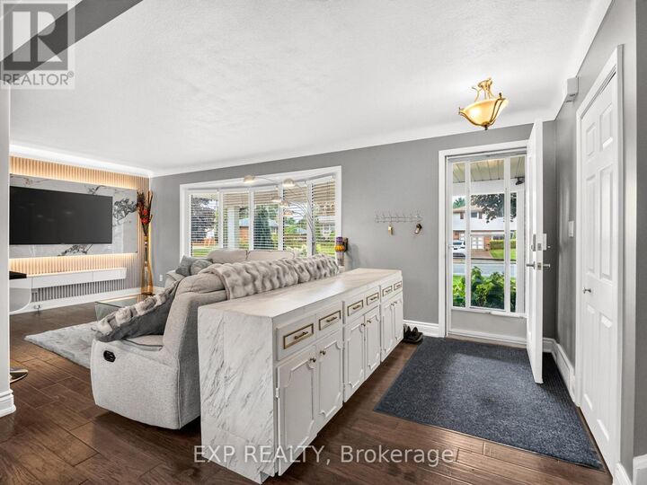 Property Photo: 6450 Caledonia (Upper) Street ON L2G 5A3