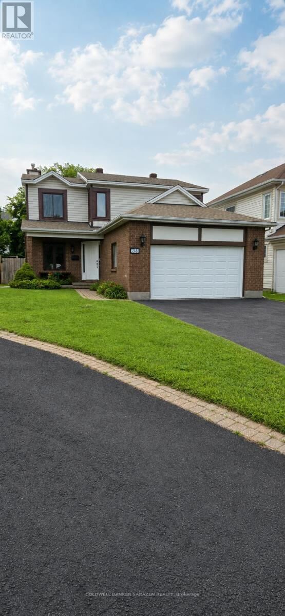 Photo de la propriété:  55 Bramblegrove Crescent  ON K1T 3G2 