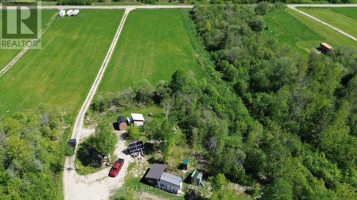 Property Photo: 342 Old Highway 17 ON P0H 1V0