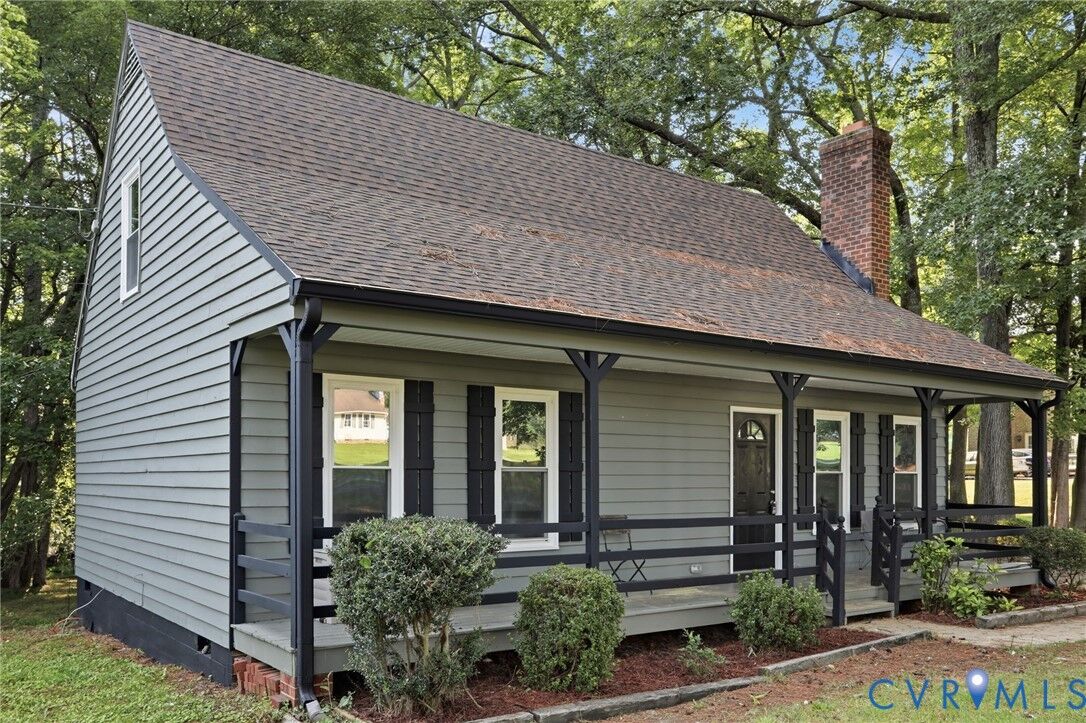 Property Photo: 1291 Grapevine Road VA 23150