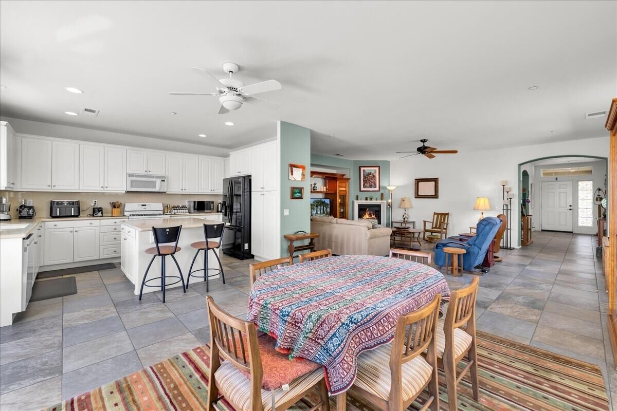 Property Photo:  2346 Savanna Way  CA 92262 