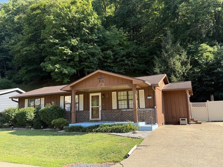 Property Photo:  159 W Keyser Heights  KY 41501 