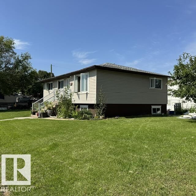 Property Photo: 11404 127 Avenue NW AB T5E 0C6
