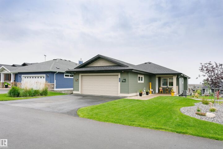 Property Photo: 212, 55101 Ste. Anne Trail AB T0E 1A1