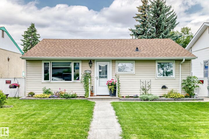 Property Photo: 10524 128 Avenue NW AB T5E 0J3