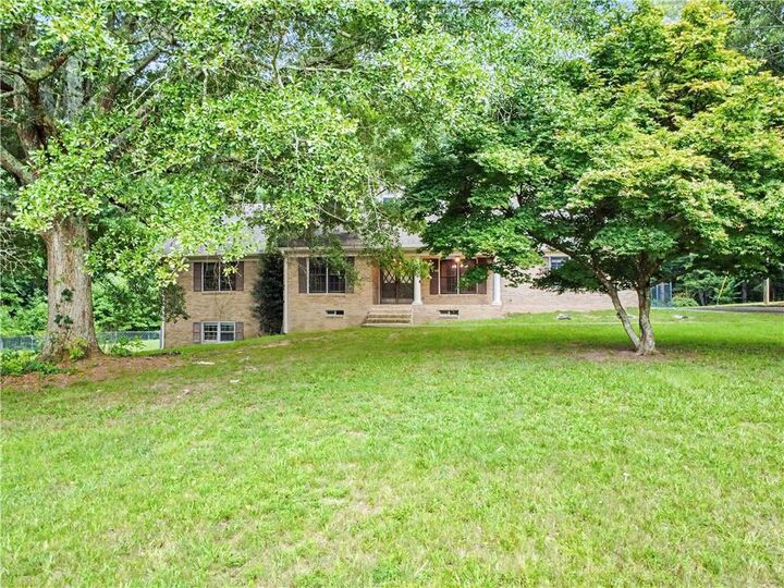 Property Photo: 2195 Temple Johnson Road GA 30078