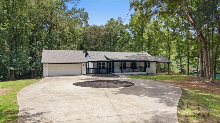 Property Photo: 3736 Airline Road GA 30252