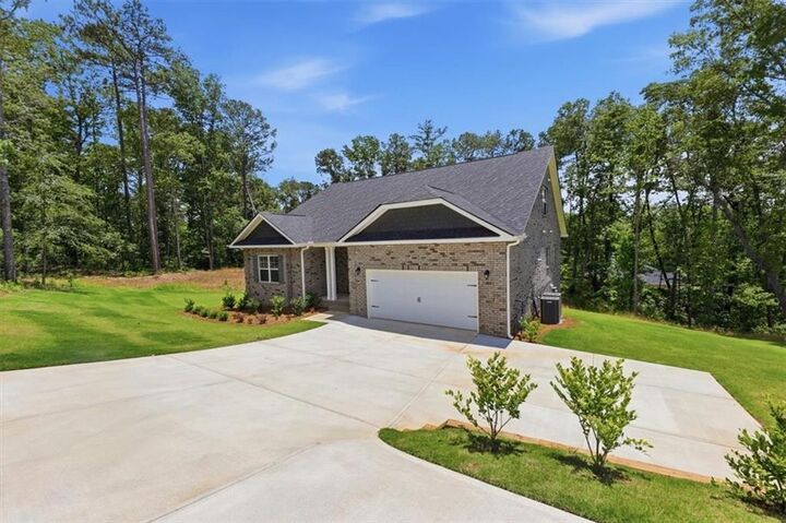 Property Photo: 3353 Siena Place GA 30135
